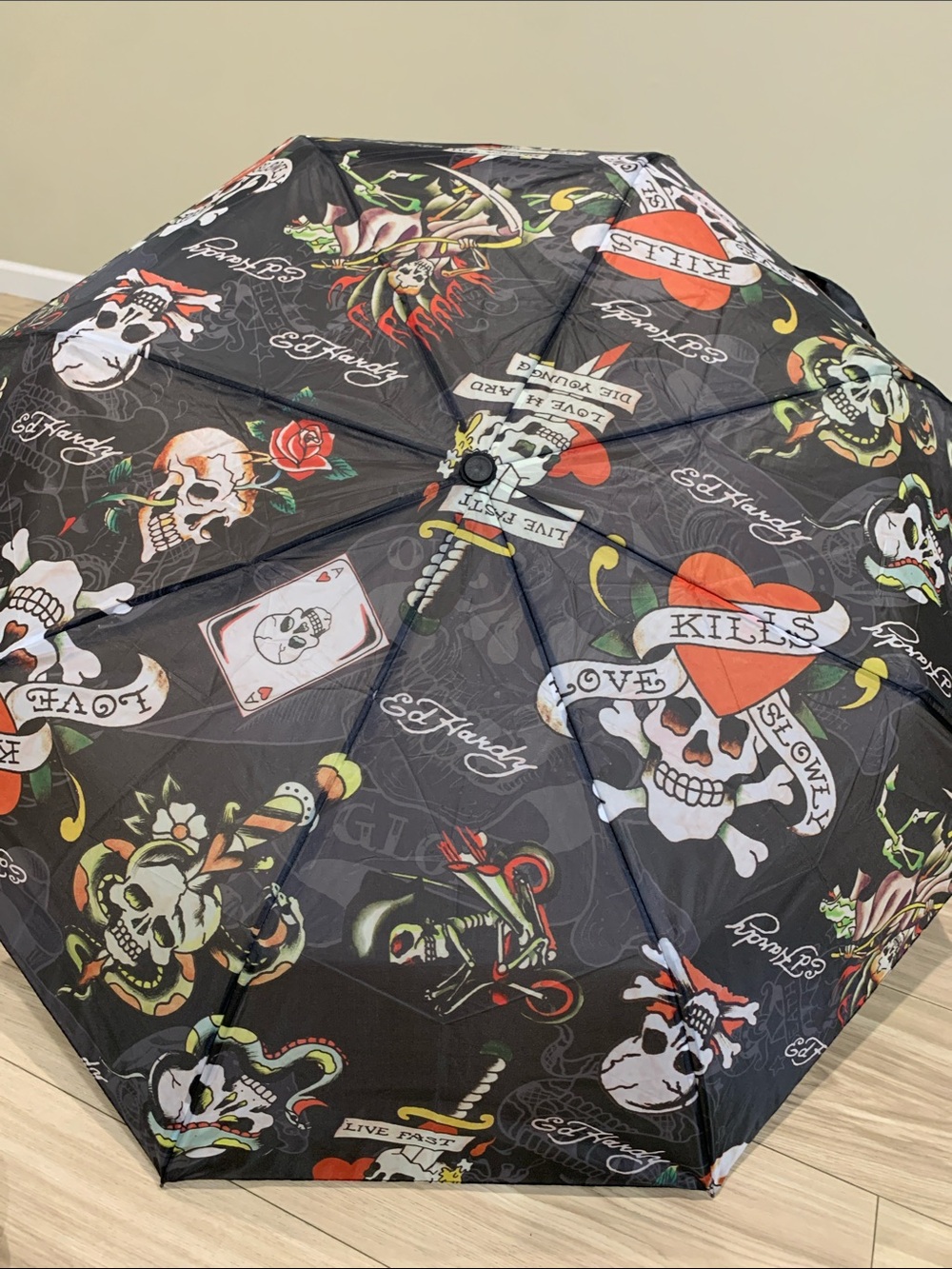 Ed Hardy Black Tattoo Skull Print Compact Umbrella with Red Accents